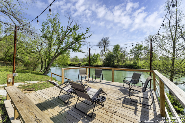 Image 2 of 68 For 105 River Rd Nw