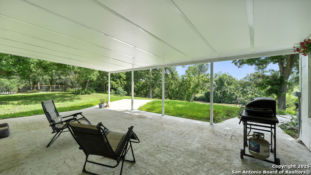 Image 32 of 68 For 105 River Rd Nw