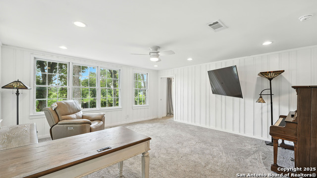 Image 50 of 68 For 105 River Rd Nw