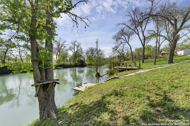 Image 6 of 68 For 105 River Rd Nw