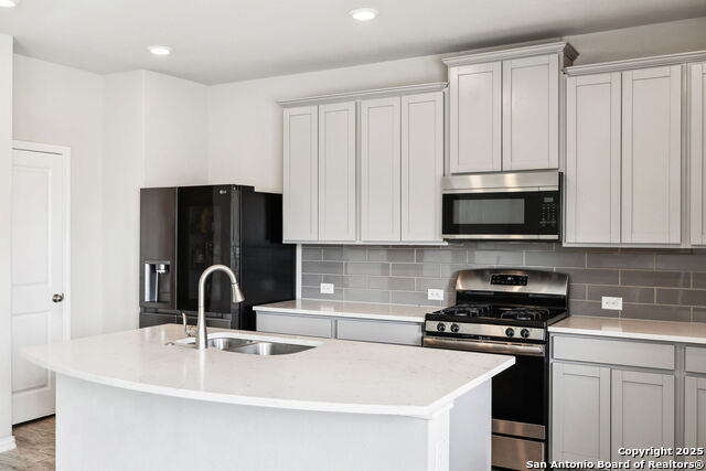 Image 2 of 103 For 13850 Cohan Way