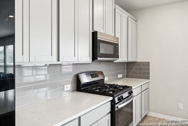 Image 36 of 103 For 13850 Cohan Way