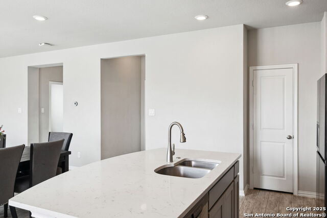 Image 37 of 103 For 13850 Cohan Way