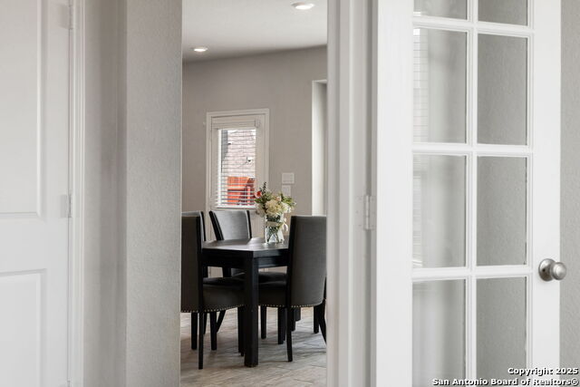 Image 42 of 103 For 13850 Cohan Way