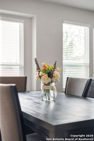Image 52 of 103 For 13850 Cohan Way