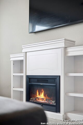 Image 57 of 103 For 13850 Cohan Way