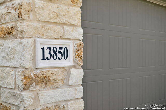 Image 70 of 103 For 13850 Cohan Way