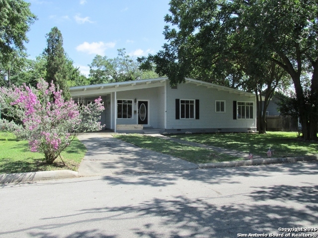 Details for 213 Arvin  , Terrell Hills, TX 78209