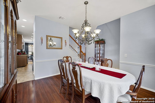 Listing photo id 14 for 8226 Setting Moon