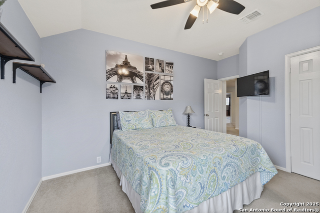Listing photo id 27 for 8226 Setting Moon
