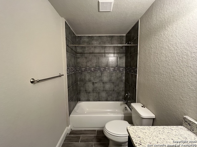 Image 26 of 27 For 7409 Savannah Brooks
