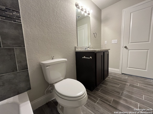 Image 27 of 27 For 7409 Savannah Brooks
