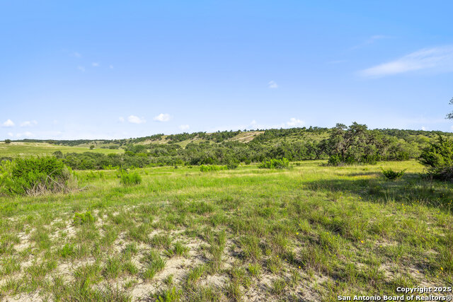 Image 21 of 40 For 4747 Flat Creek