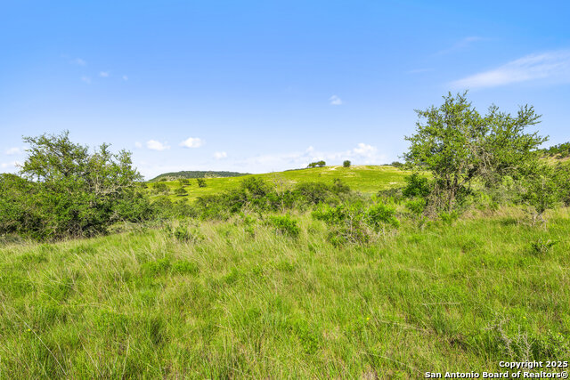 Image 23 of 40 For 4747 Flat Creek