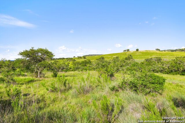 Image 26 of 40 For 4747 Flat Creek