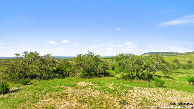 Image 7 of 40 For 4747 Flat Creek