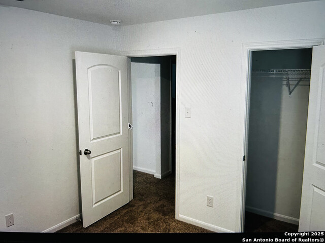 Image 11 of 16 For 10930 Chatham Ct