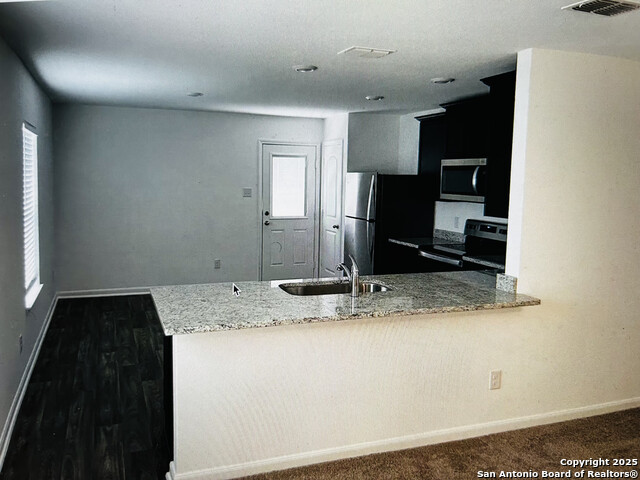 Image 3 of 16 For 10930 Chatham Ct