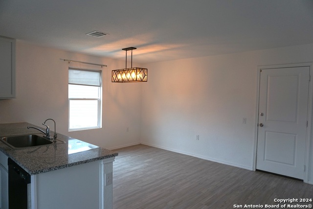Image 12 of 32 For 7347 Rosada Way