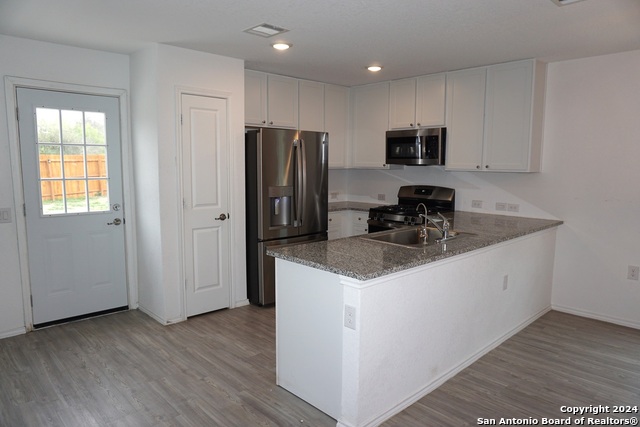 Image 14 of 32 For 7347 Rosada Way