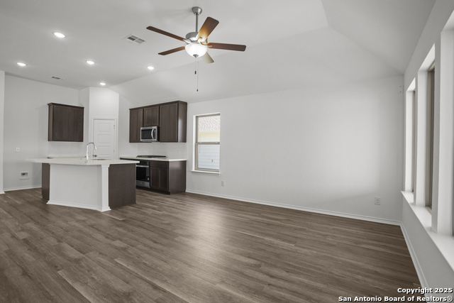 Image 13 of 29 For 10275 Bartenheim Dr