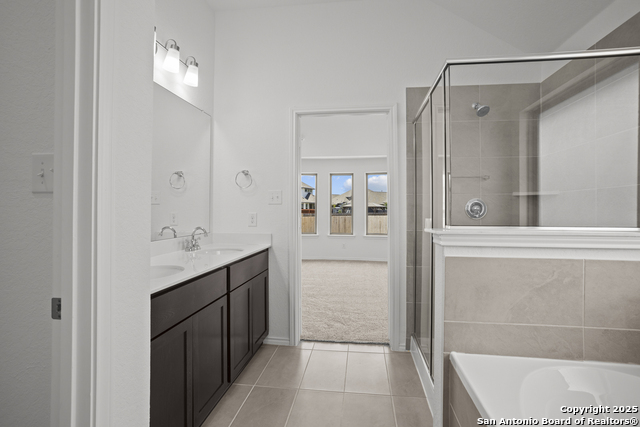 Image 23 of 29 For 10275 Bartenheim Dr