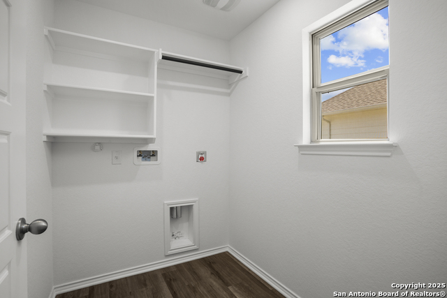 Image 6 of 29 For 10275 Bartenheim Dr