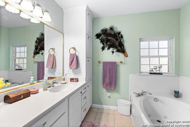 Image 23 of 27 For 652 Tamarack