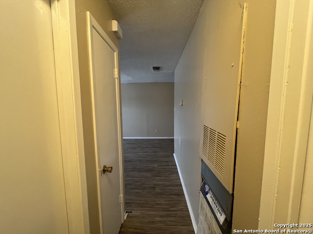 Image 14 of 24 For 300 Moursund Blvd.  2