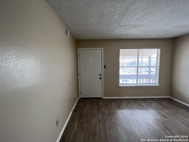 Image 4 of 24 For 300 Moursund Blvd.  2