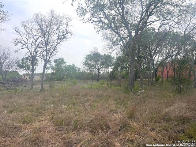 Image 4 of 4 For 1700 Chavaneaux E