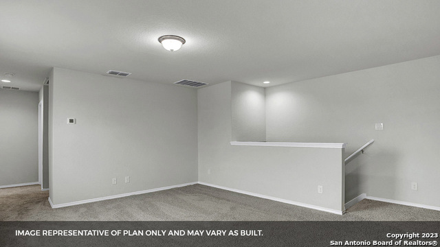 Image 18 of 28 For 21109 Watercourse Way