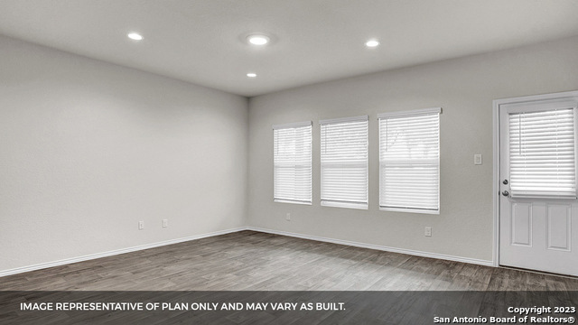 Image 7 of 28 For 21109 Watercourse Way
