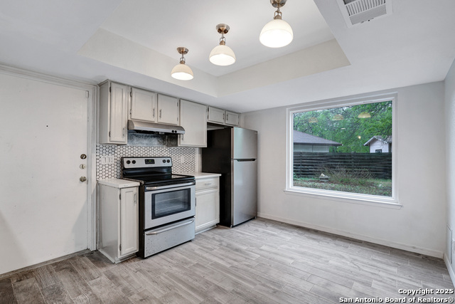Image 10 of 27 For 8751 Timberwick