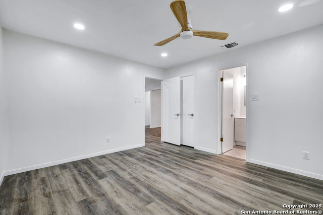 Image 12 of 27 For 8751 Timberwick