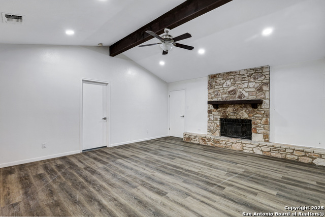Image 3 of 27 For 8751 Timberwick