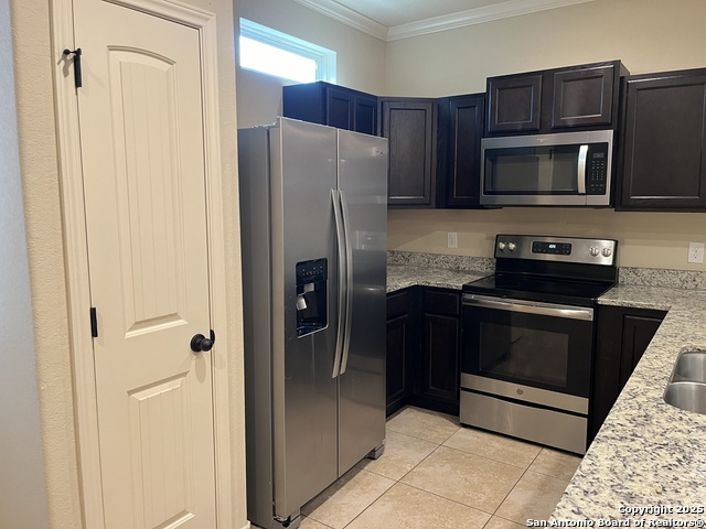 Image 11 of 30 For 6538 Marcel Way  103
