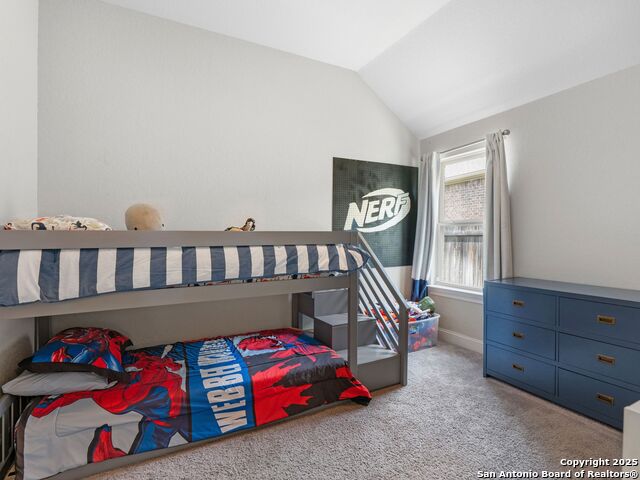 Listing photo id 22 for 997 Carriage Loop