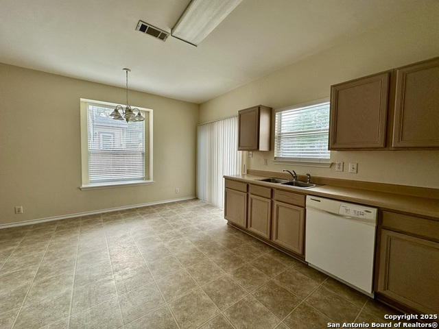 Image 13 of 14 For 2823 Encino Frst