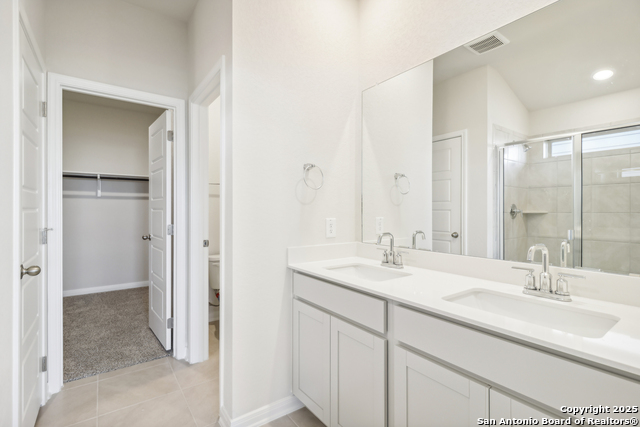 Image 17 of 21 For 2806 Clemente Way
