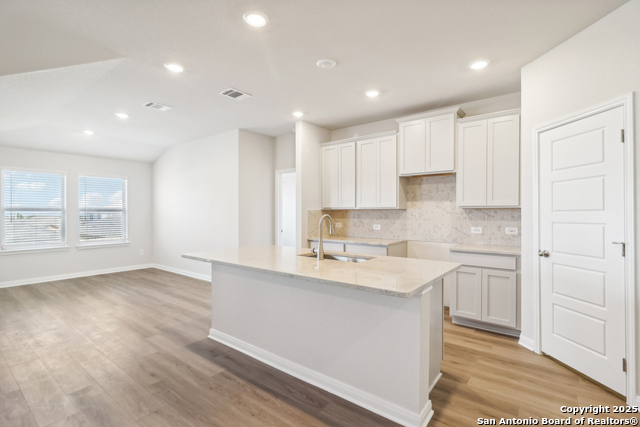Image 6 of 21 For 2806 Clemente Way