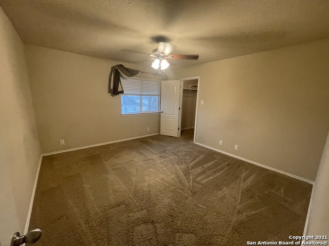 Image 17 of 30 For 309 Hazeltine Way