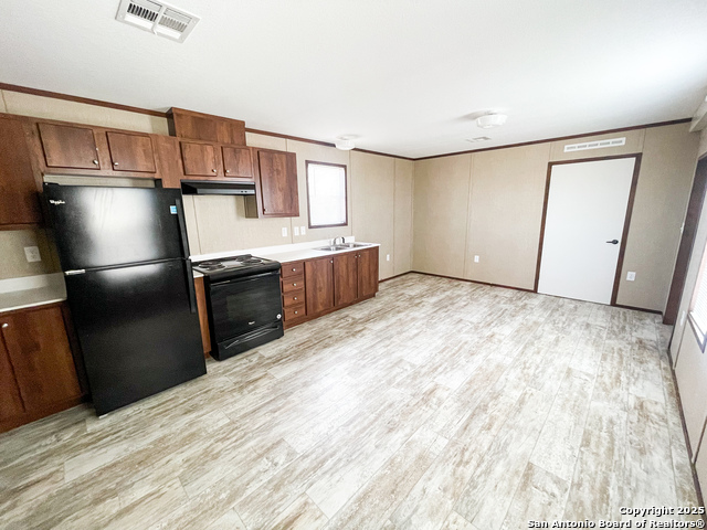Image 18 of 25 For 18234 Benton City Rd