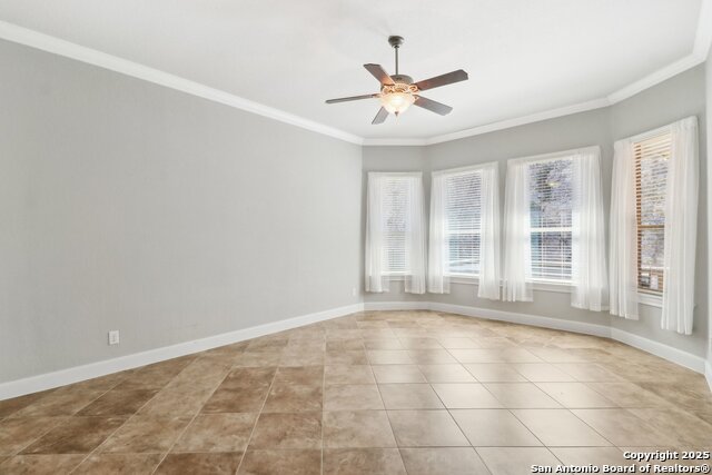 Listing photo id 27 for 18007 Maui Sands