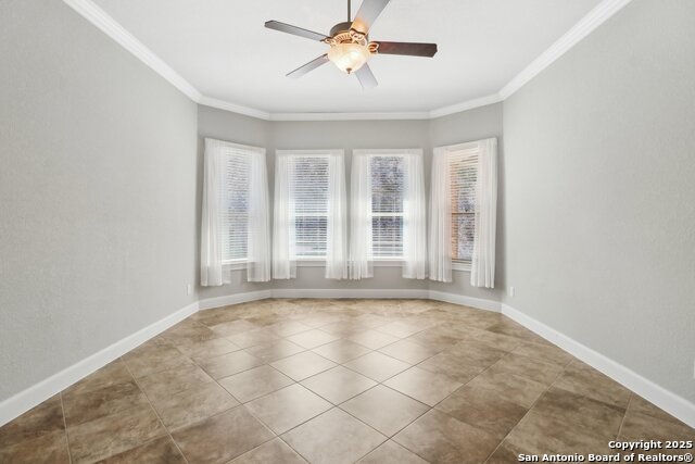 Listing photo id 30 for 18007 Maui Sands