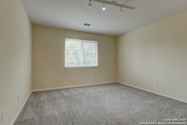 Image 25 of 43 For 7609 Highland Park