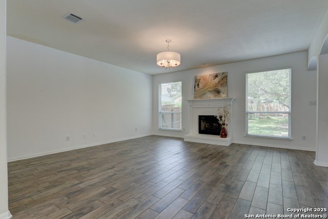 Image 3 of 43 For 7609 Highland Park