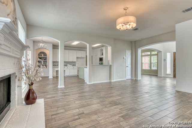 Image 4 of 43 For 7609 Highland Park