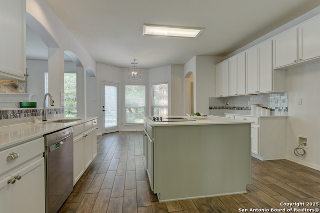 Image 7 of 43 For 7609 Highland Park