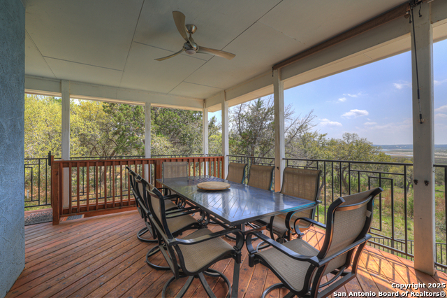 Image 36 of 73 For 3811 Potters Creek